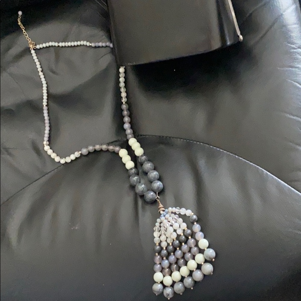 Fabulous necklace for the designing woman!